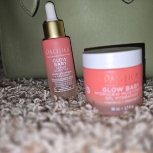 Pacifica Glow Baby Skincare Set